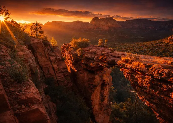 Vakantiehuis Red Rock Views - Heated Pool, Spa, Firepit, & Billiards - Luxe 6br Retreat *
